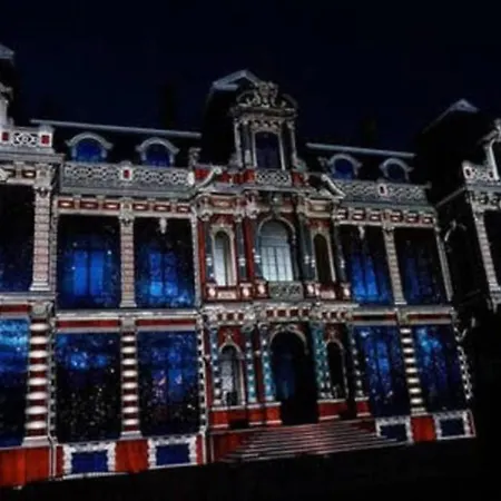 LE FIGARO 2 SUITE PREMIUM  Épernay Extérieur photo